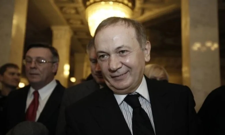 Юрий Иванющенко