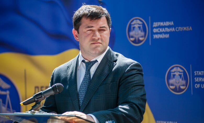 Роман Насиров